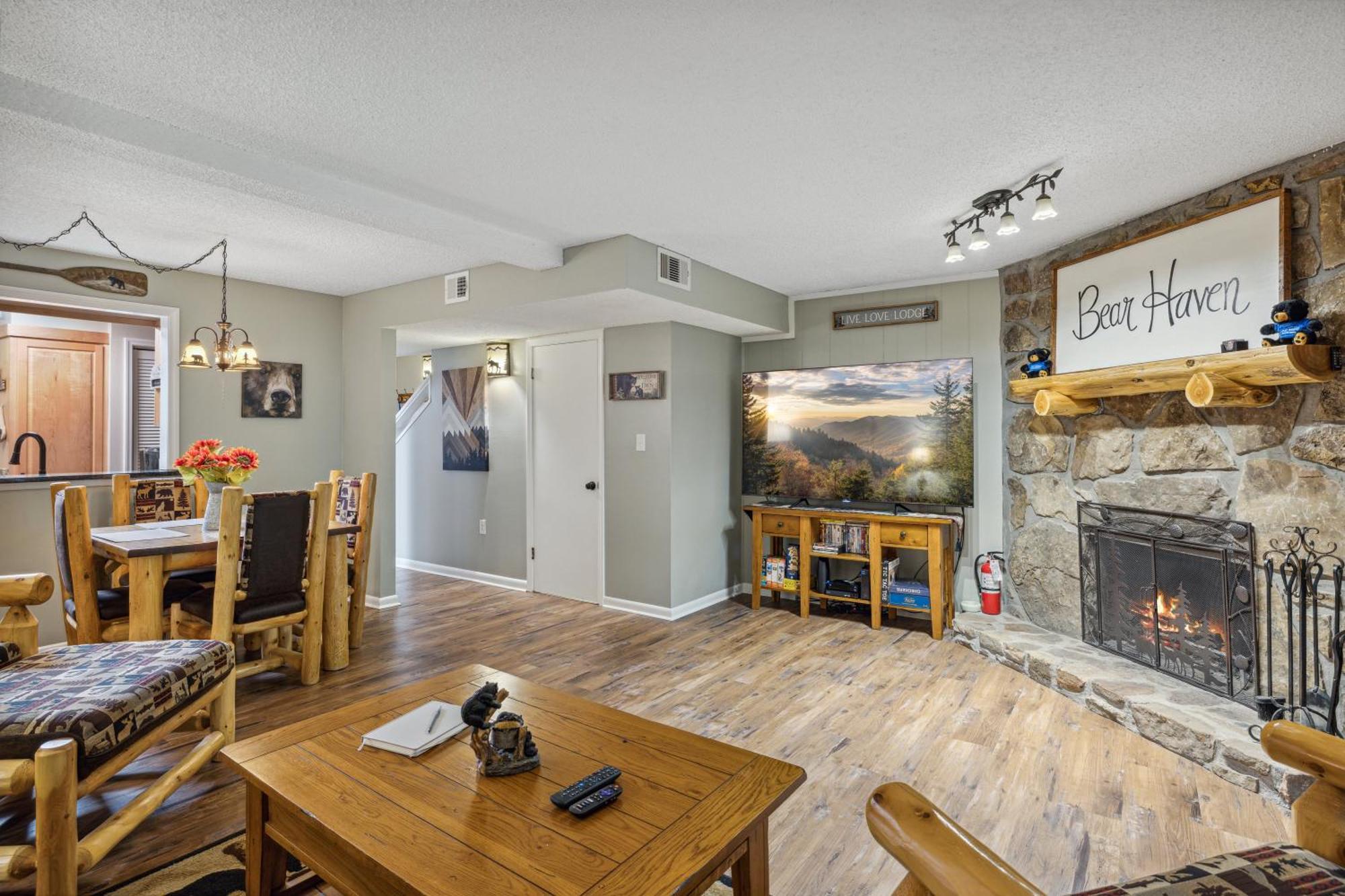 Obear Mountain Is A Newly Updated Condo In Chalet Village Of Gatlinburg! Exterior foto